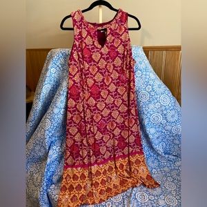 Beautiful and light sundress! Wisp Woman Size 20W. Magenta and orange! So fun 🤩